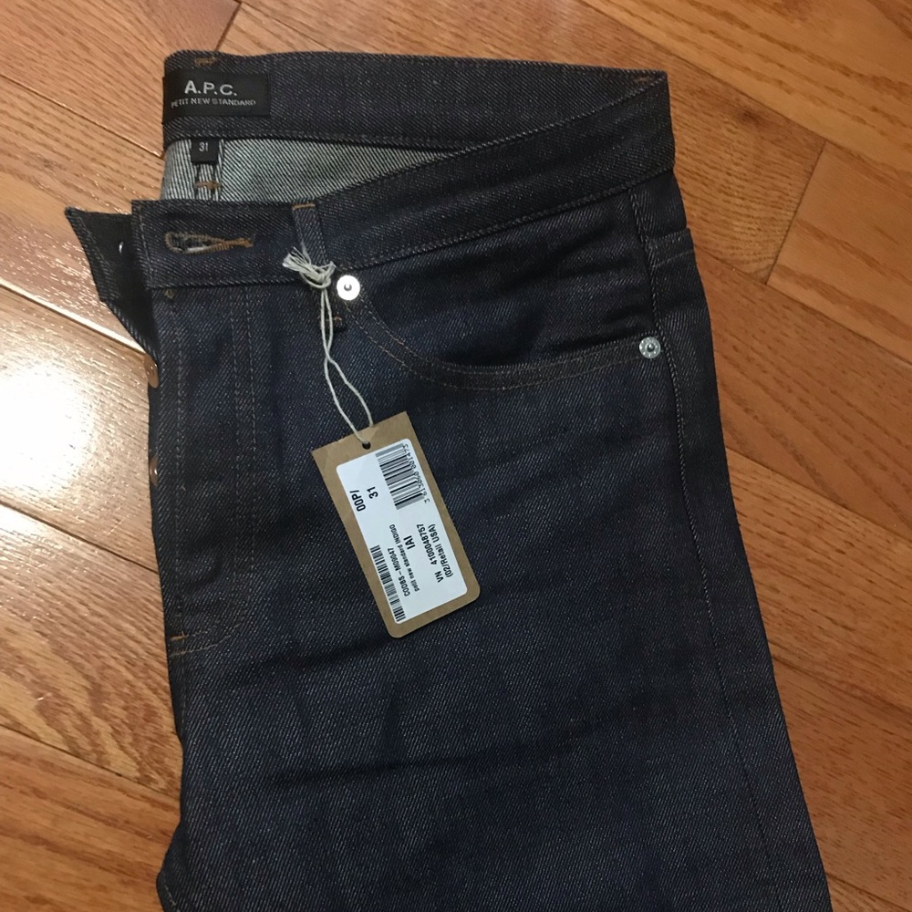 APC PETIT NEW STANDARDS RAW DENIM SIZE 31
